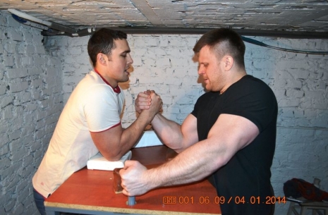 Тренировка на конкурс: Мрочковски и Ришко - III место # Aрмспорт # Armsport # Armpower.net