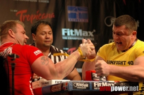 Michael Todd: “I’m ready to take on anyone” # Armwrestling # Armpower.net