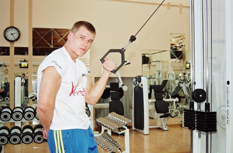 Тренируйся с Игорем Мазуренко: тренировка в спортзале # Aрмспорт # Armsport # Armpower.net